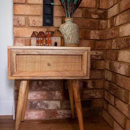 Apartment Brick Castle - Ulrich Wroclaw